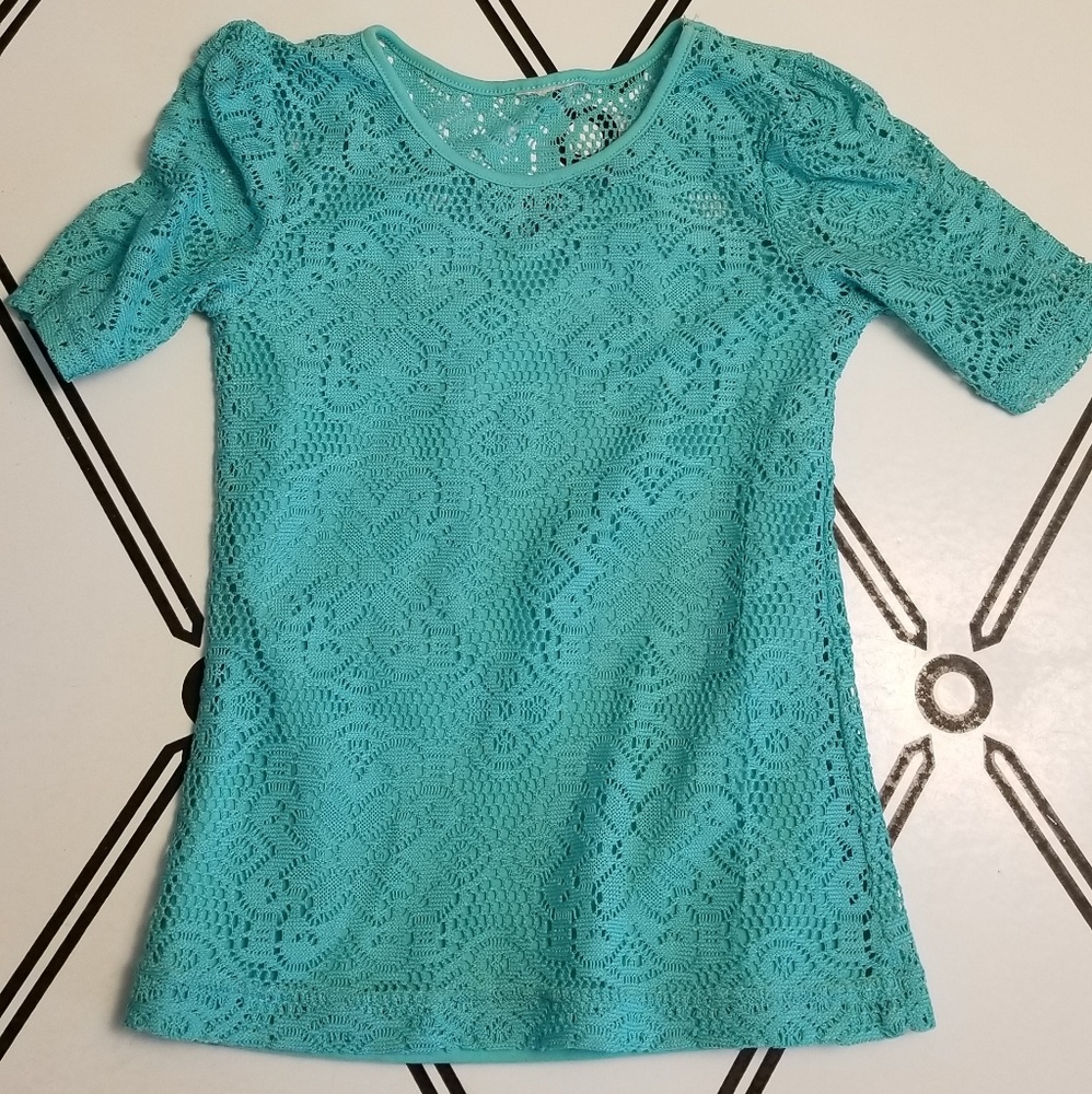 2 short sleeve tops 5T